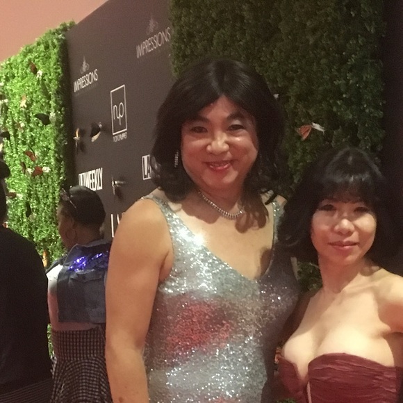 Meet your Posher, Stephanie - Picture 1 of 5